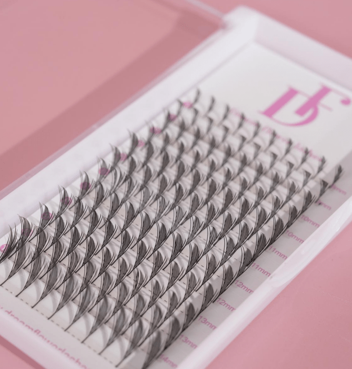 Anime Spire Spike Lashes - DreamFlowerLashes®